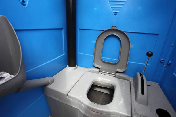 Best Porta potty rental near me  in St Joseph, MO